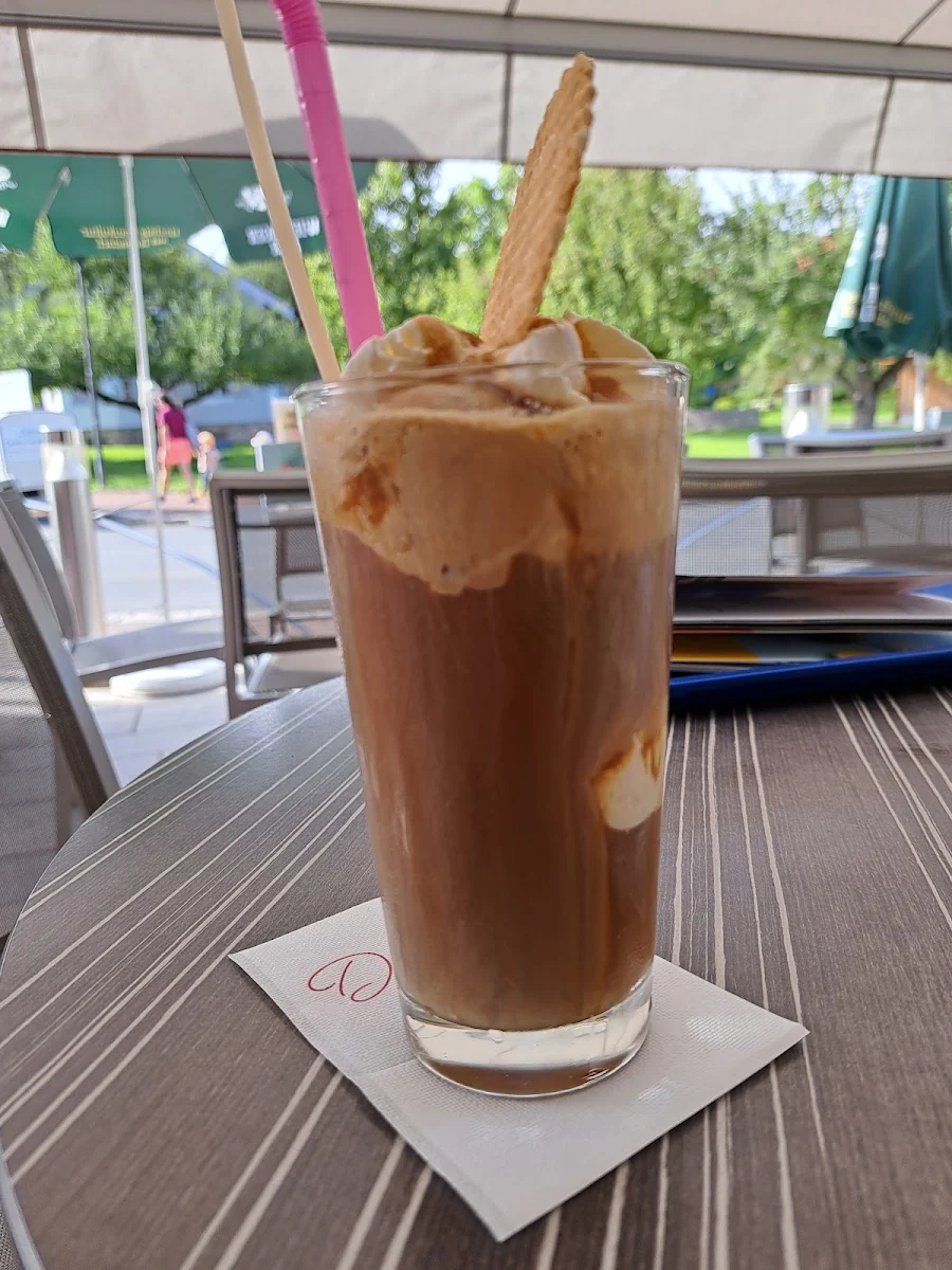 Kleiner Eiskaffee