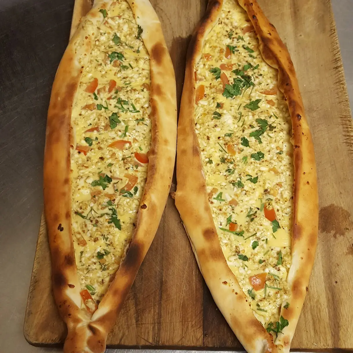Pide Mit