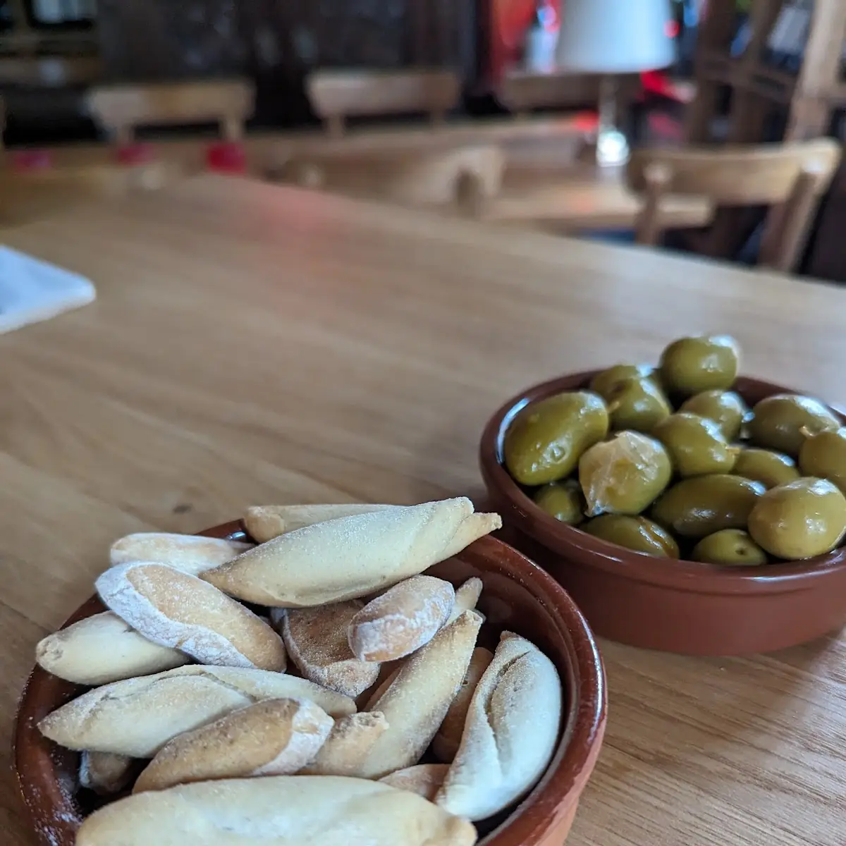 Snacks & Olives
