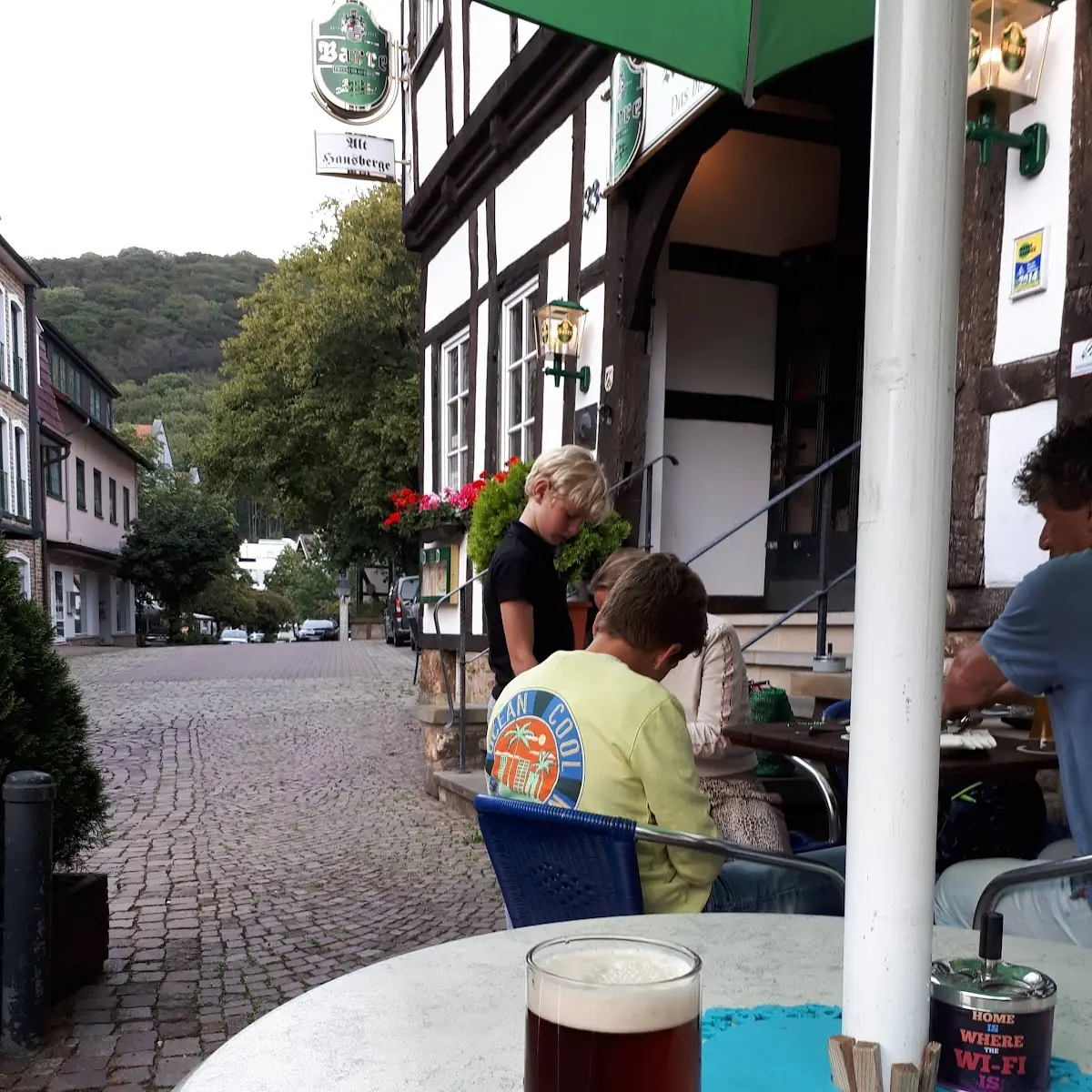 Bier, Gaststätte Alt Hausberge