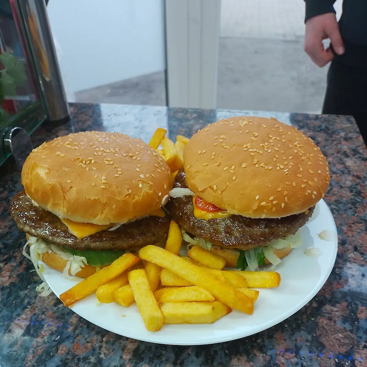Cheeseburger Oder Hamburger