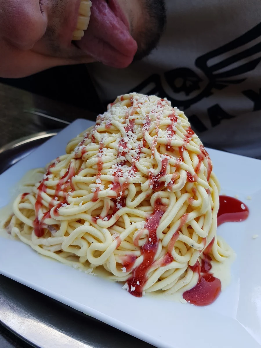 Spaghetti Eis