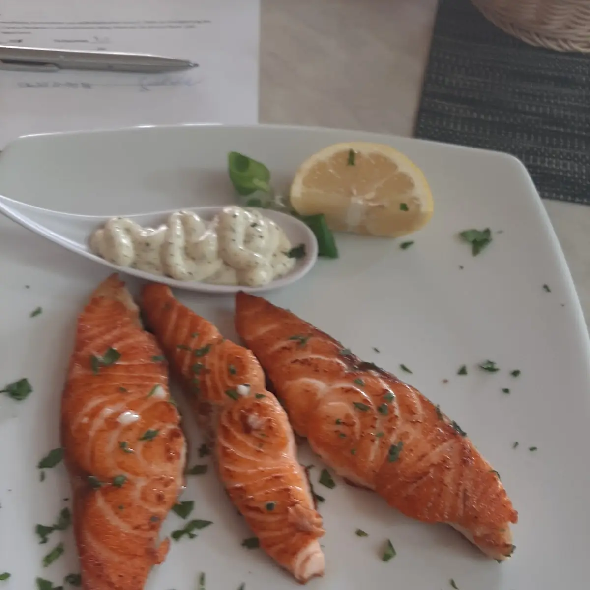 Lachs, Ristorante Pizzeria I Sassi