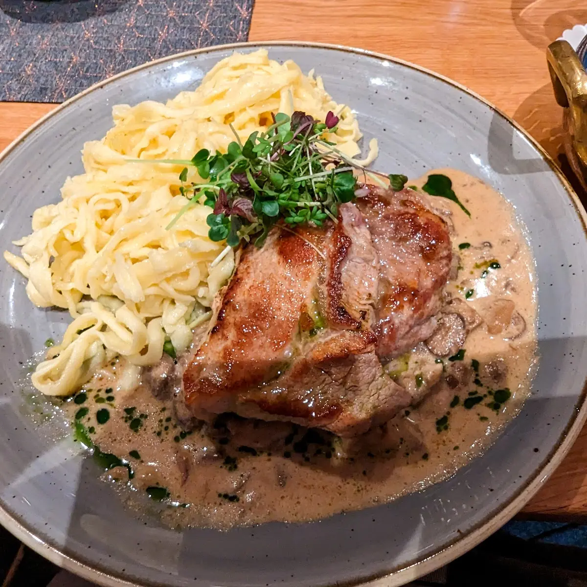 Hofteller