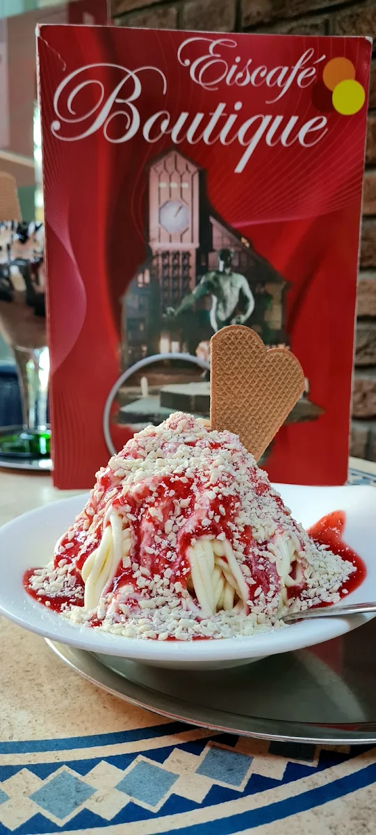 Spaghetti Eis