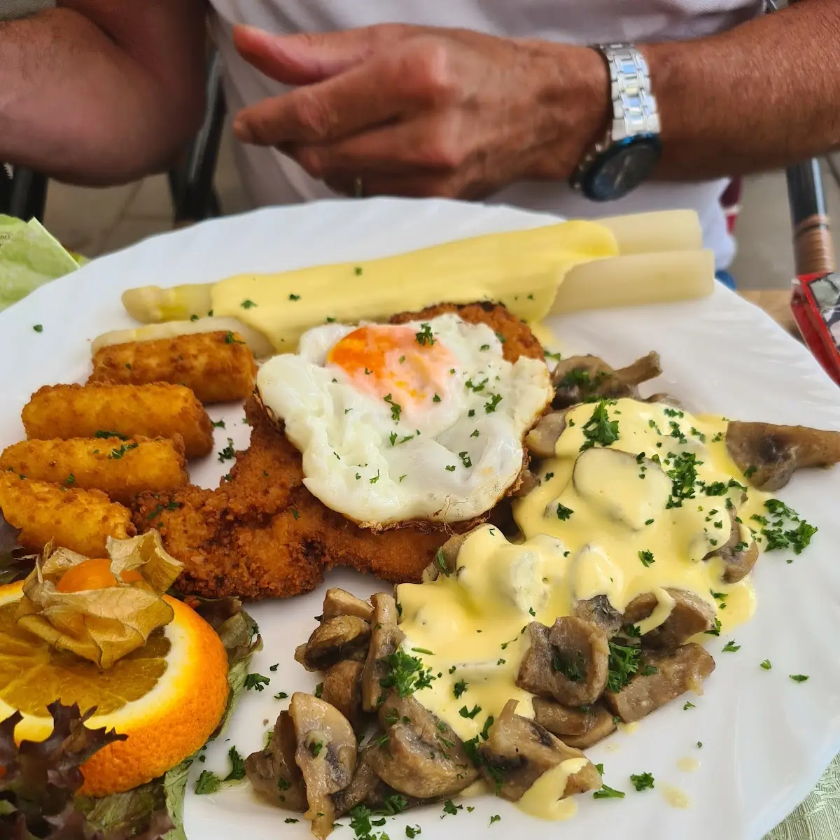 Krüstchen, Hotel Restaurant Bieberstuben