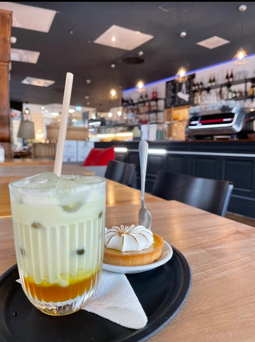 Milch Cafe