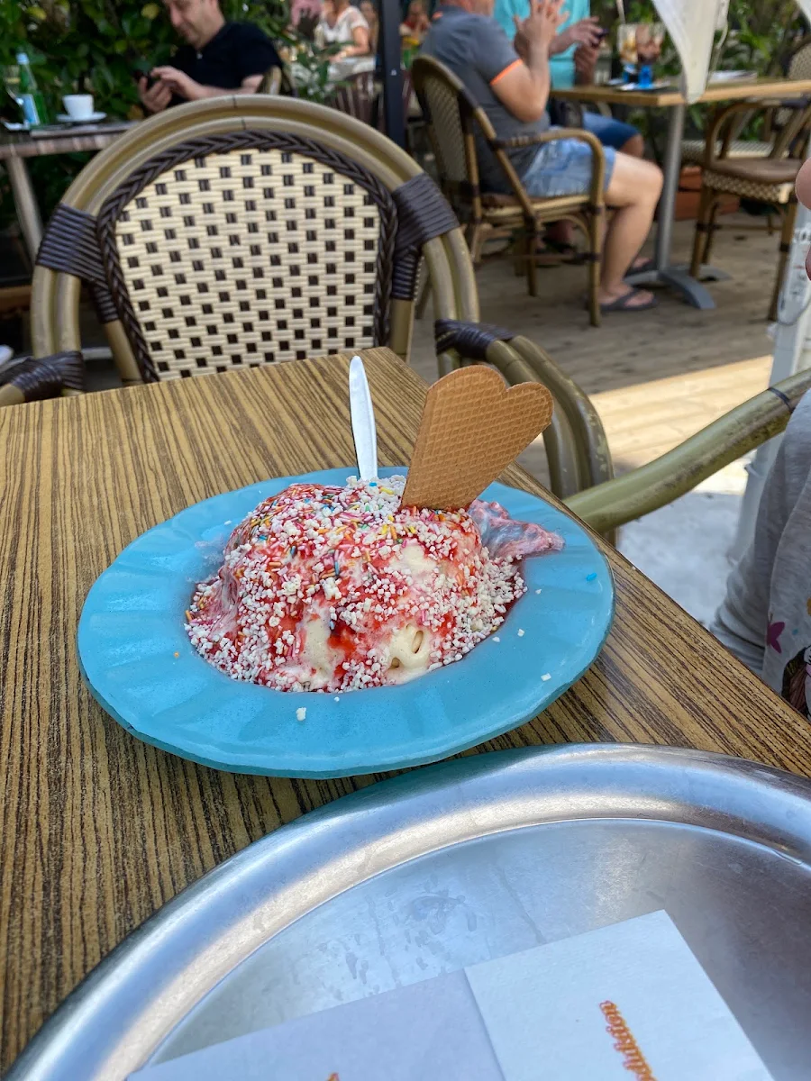 Spaghetti Eis