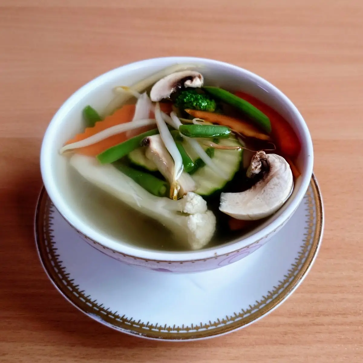 Gemüsesuppe
