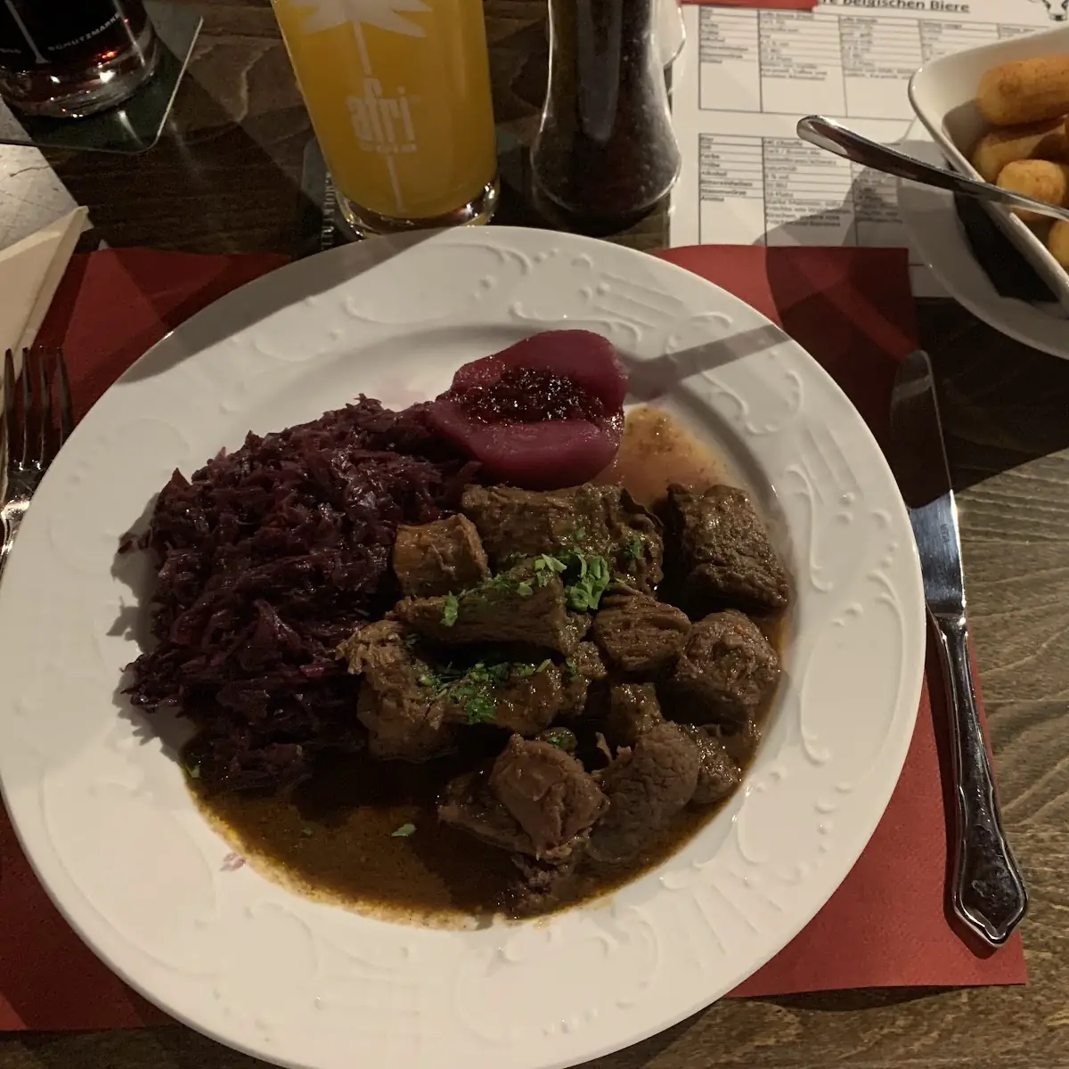 Hirschgulasch