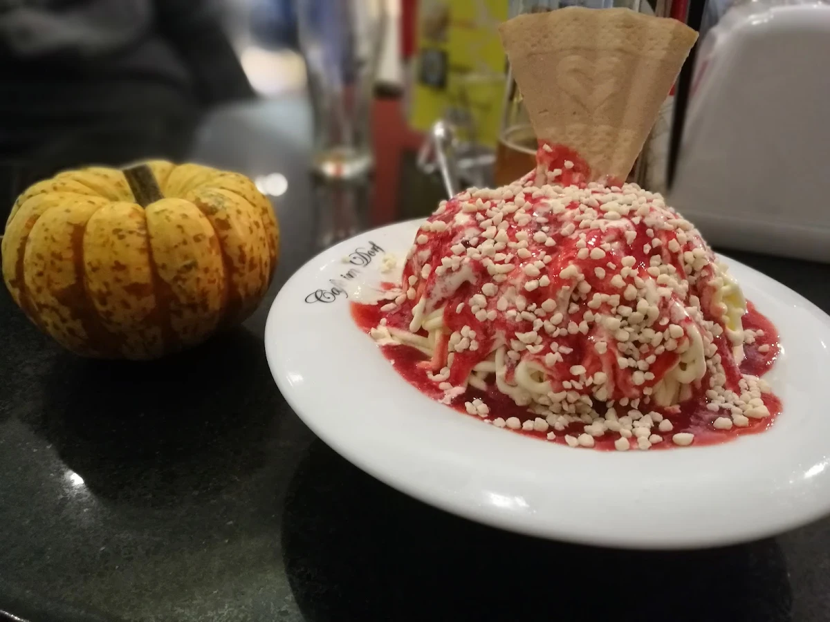 Spaghetti Eis