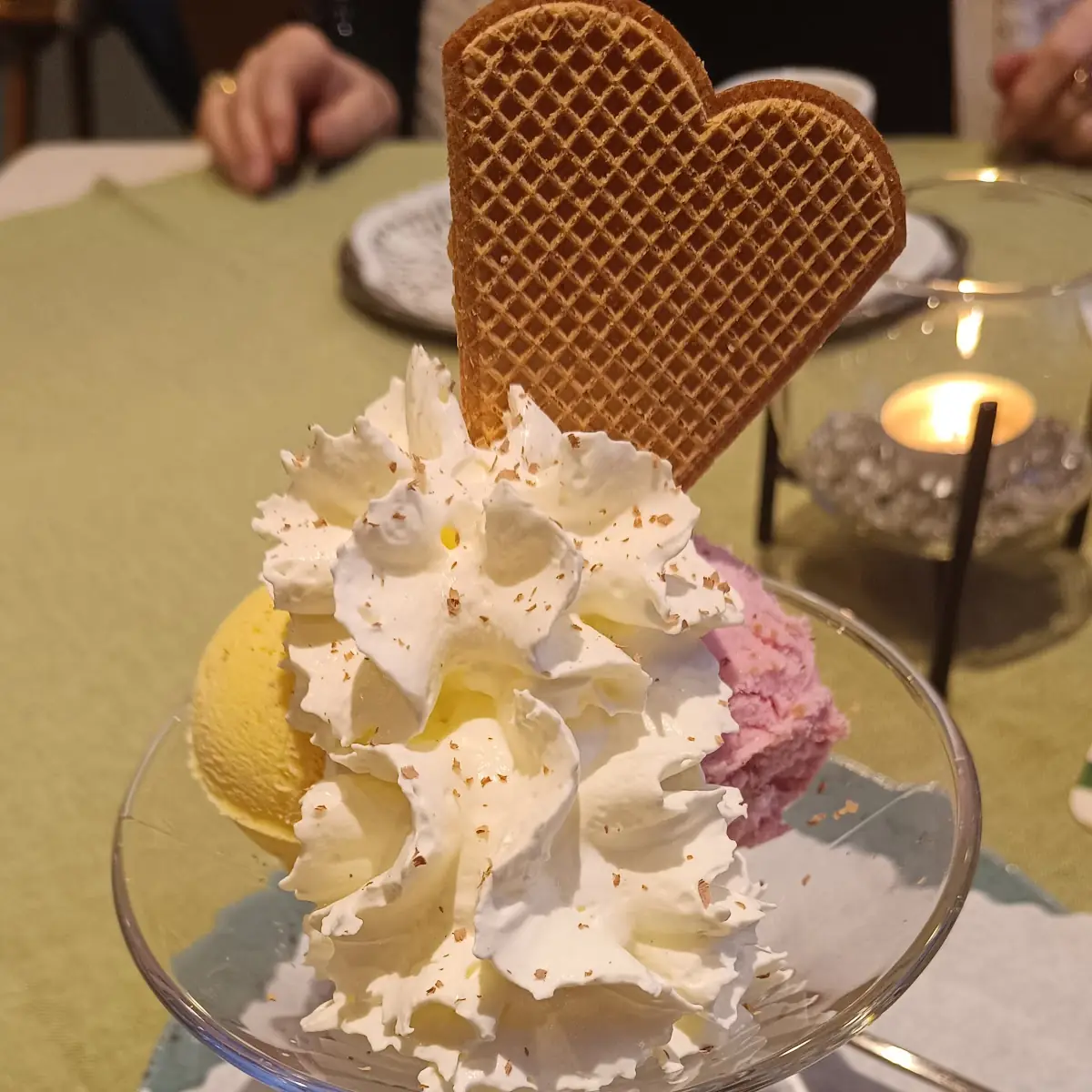 Gemischtes Eis