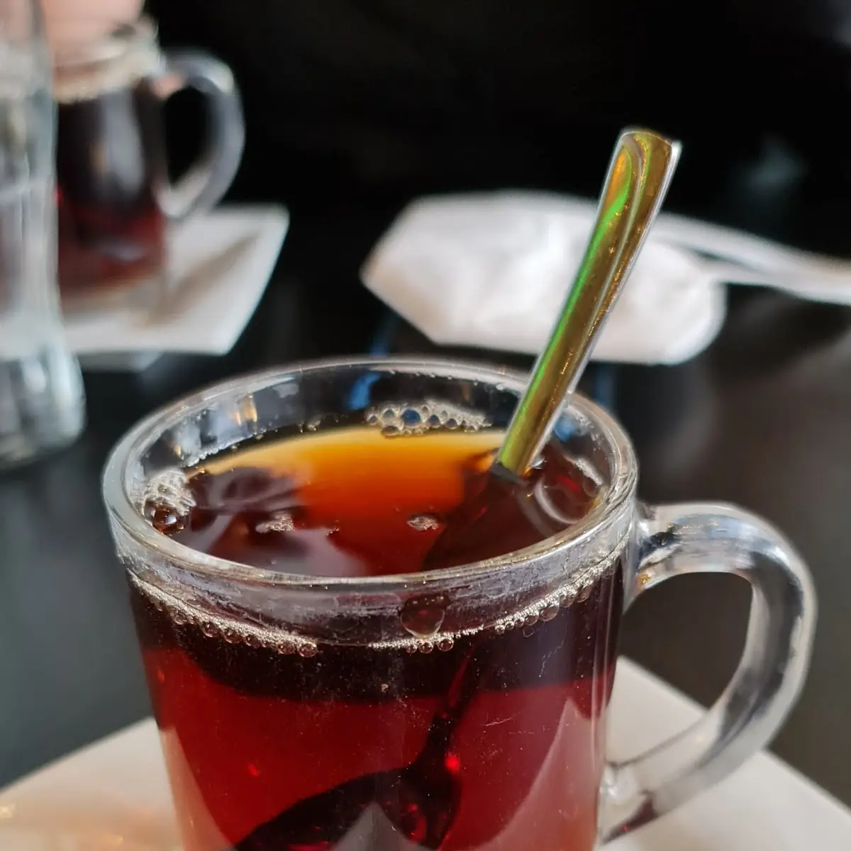 Tee, Urfam Restaurant