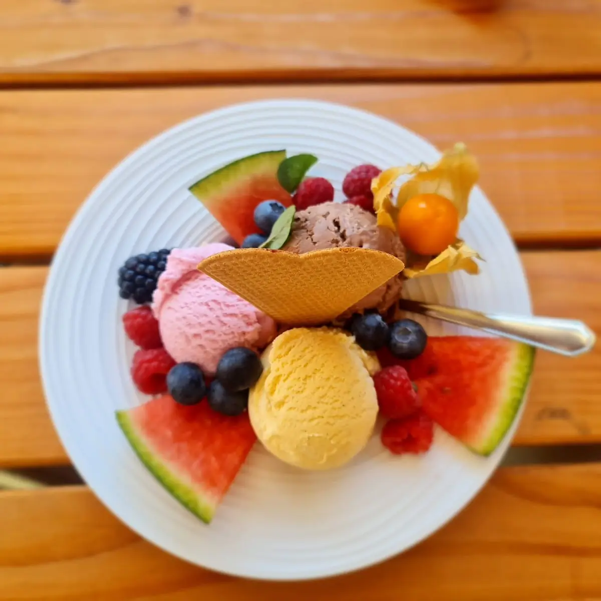 Früchte Eis Teller
