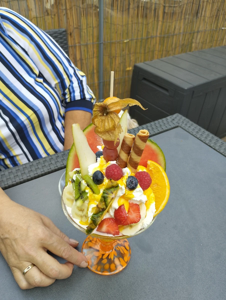 Früchtebecher