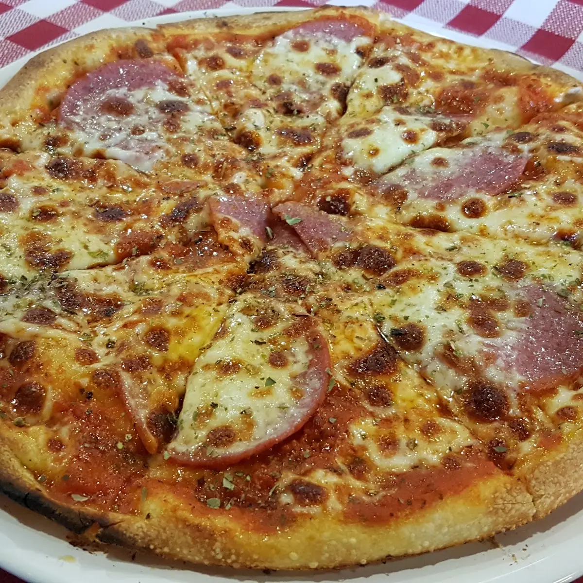 Salami Pizza, Pizzeria Spago - Bad Homburg vor der Höhe