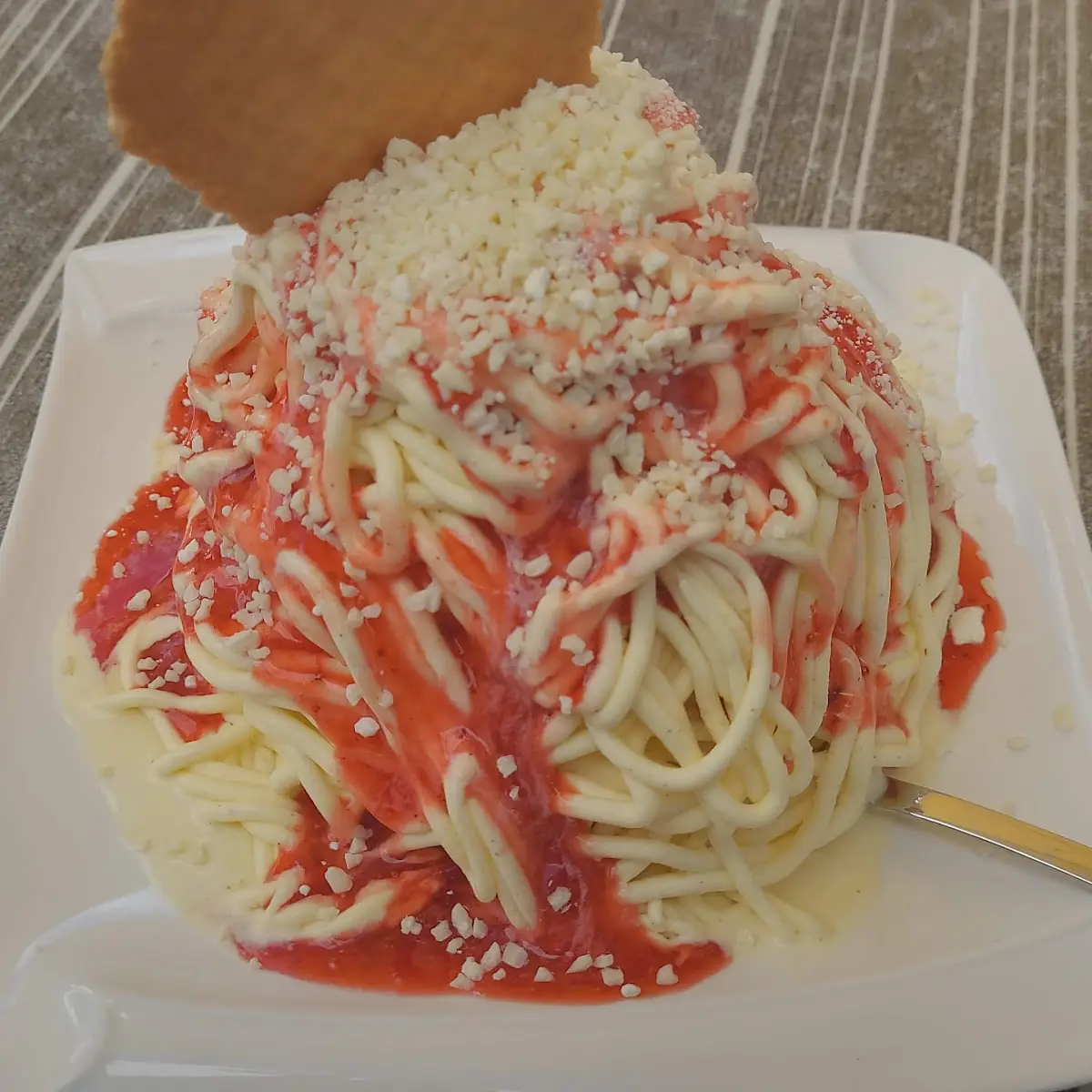 Spaghetti Eis