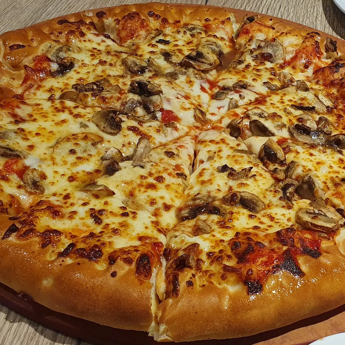 Pizza Champignon, Pizza Hut - Köln/Schildergasse