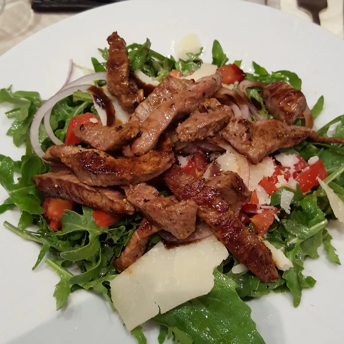 Salat Mit Rindfleischstreifen