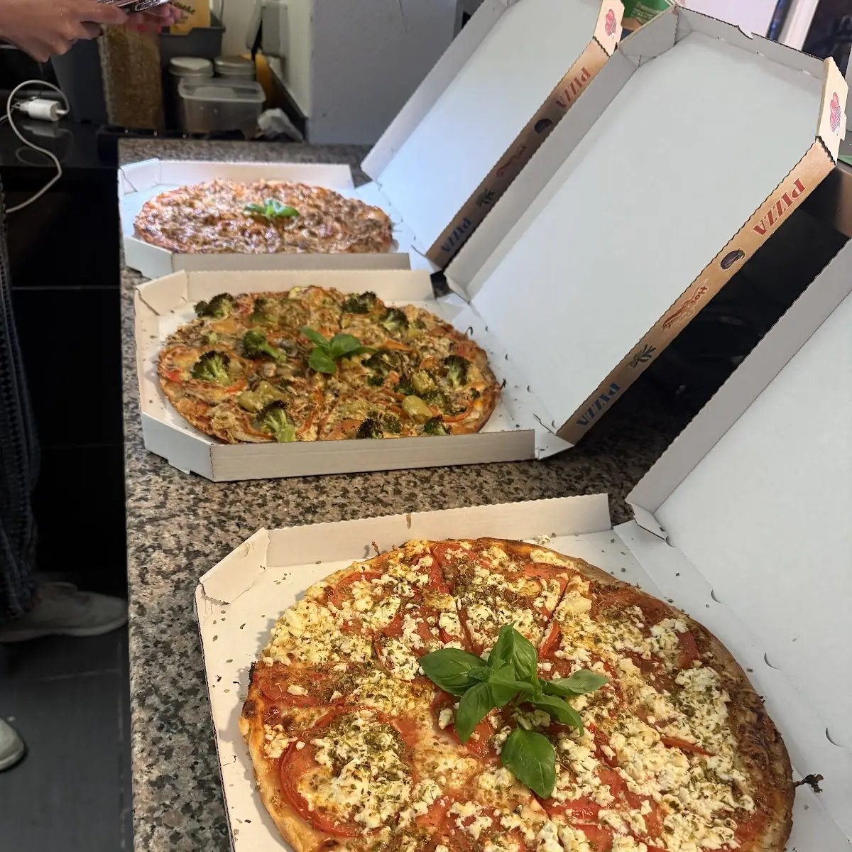 Highlights, Pizzeria piccolo mondo