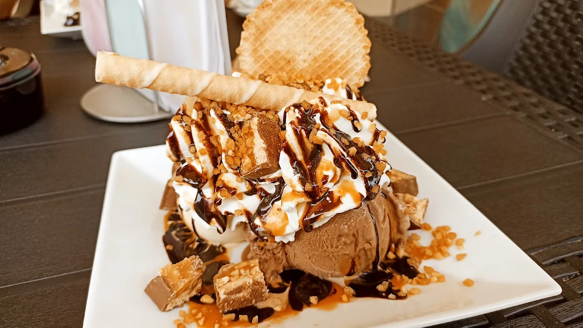 Snickers Eis