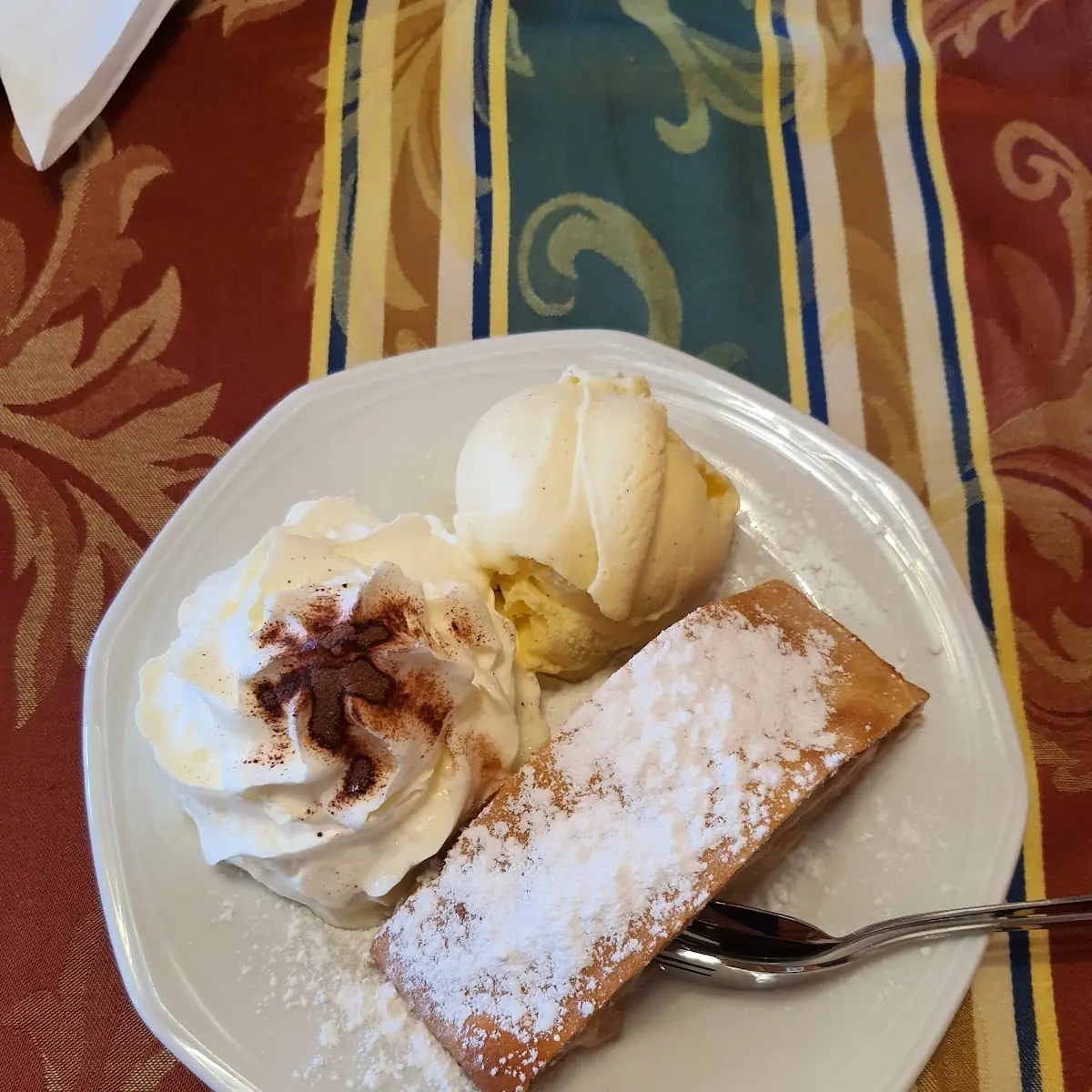 Apple Strudel