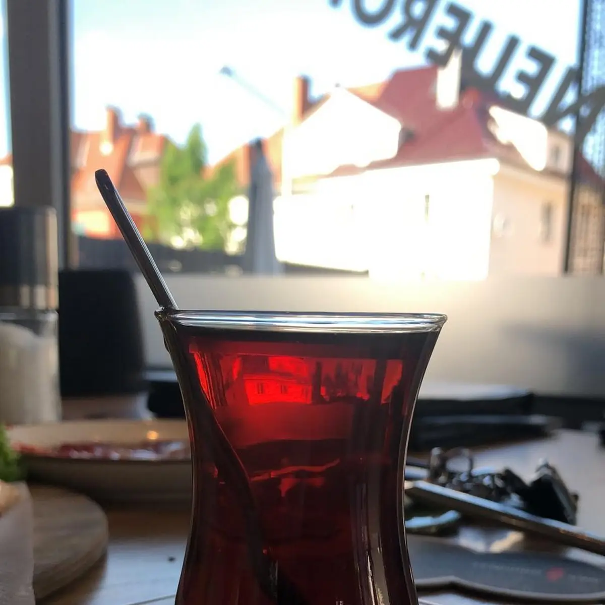 Schwarzer Tee