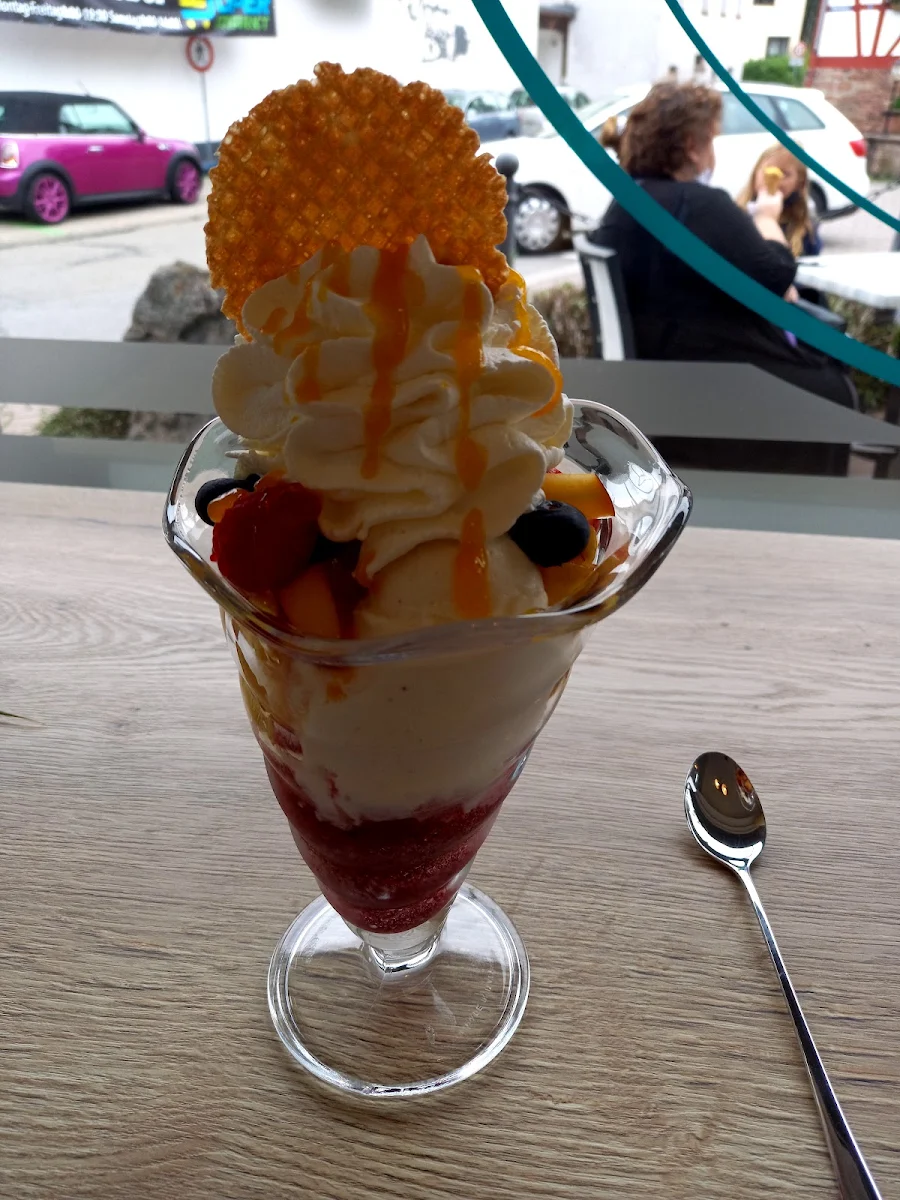 Früchtebecher