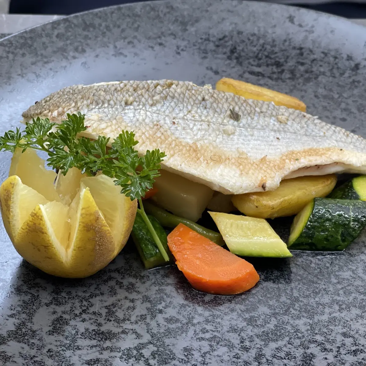 Fischfilet Auf Gemüse