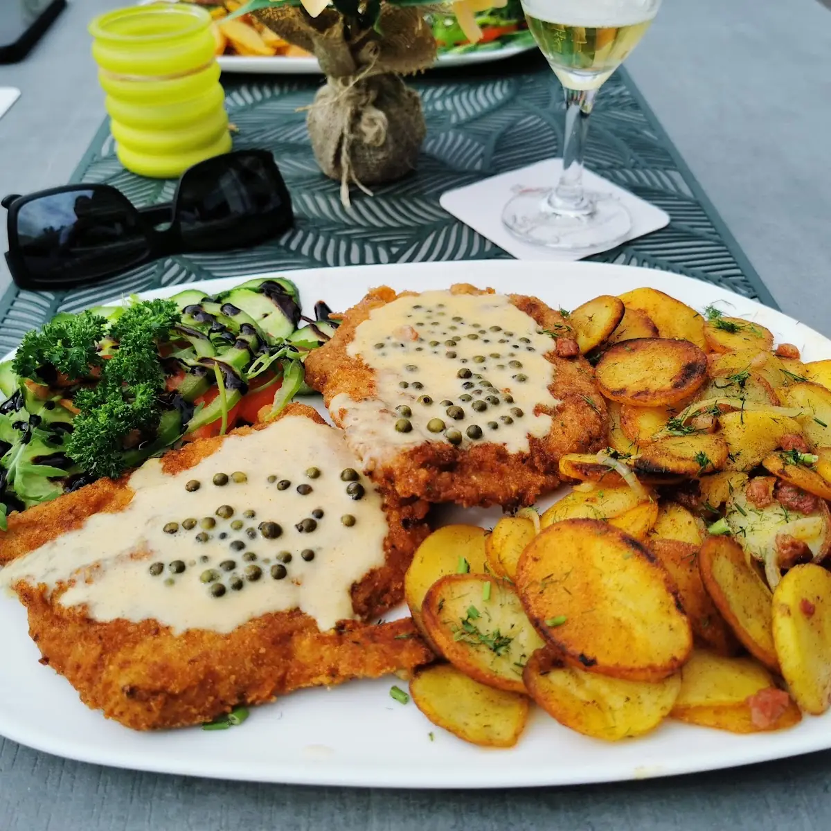 Schnitzel, Thommys Bistro