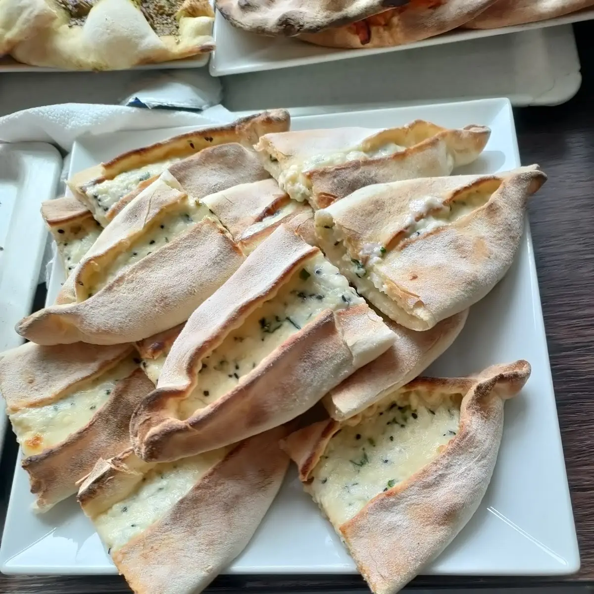 فطاير جبنة