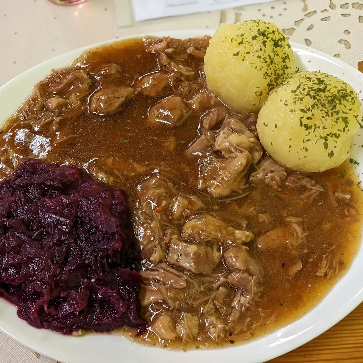 Gulasch, Gutsschänke Dahlen