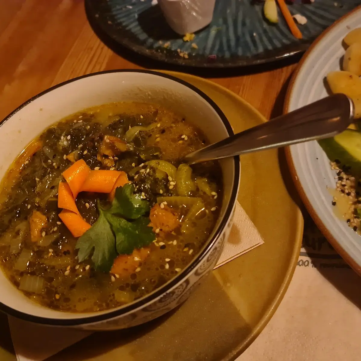 Grünkohl-eintopf-suppe