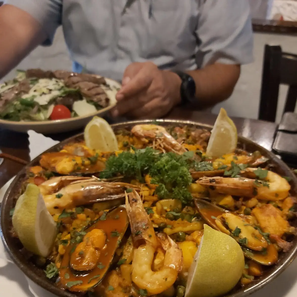 Paella Mit Fisch