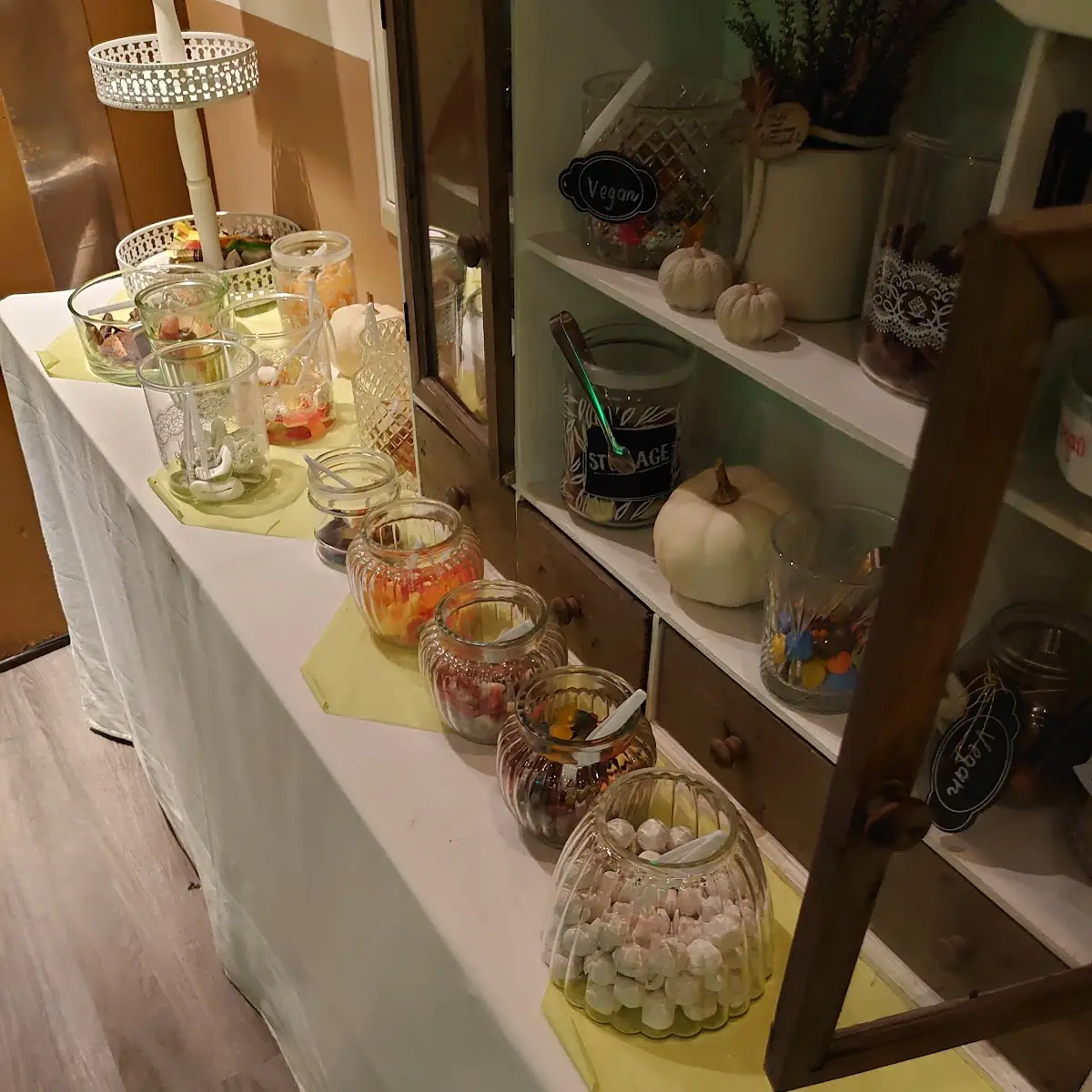 Candy Bar