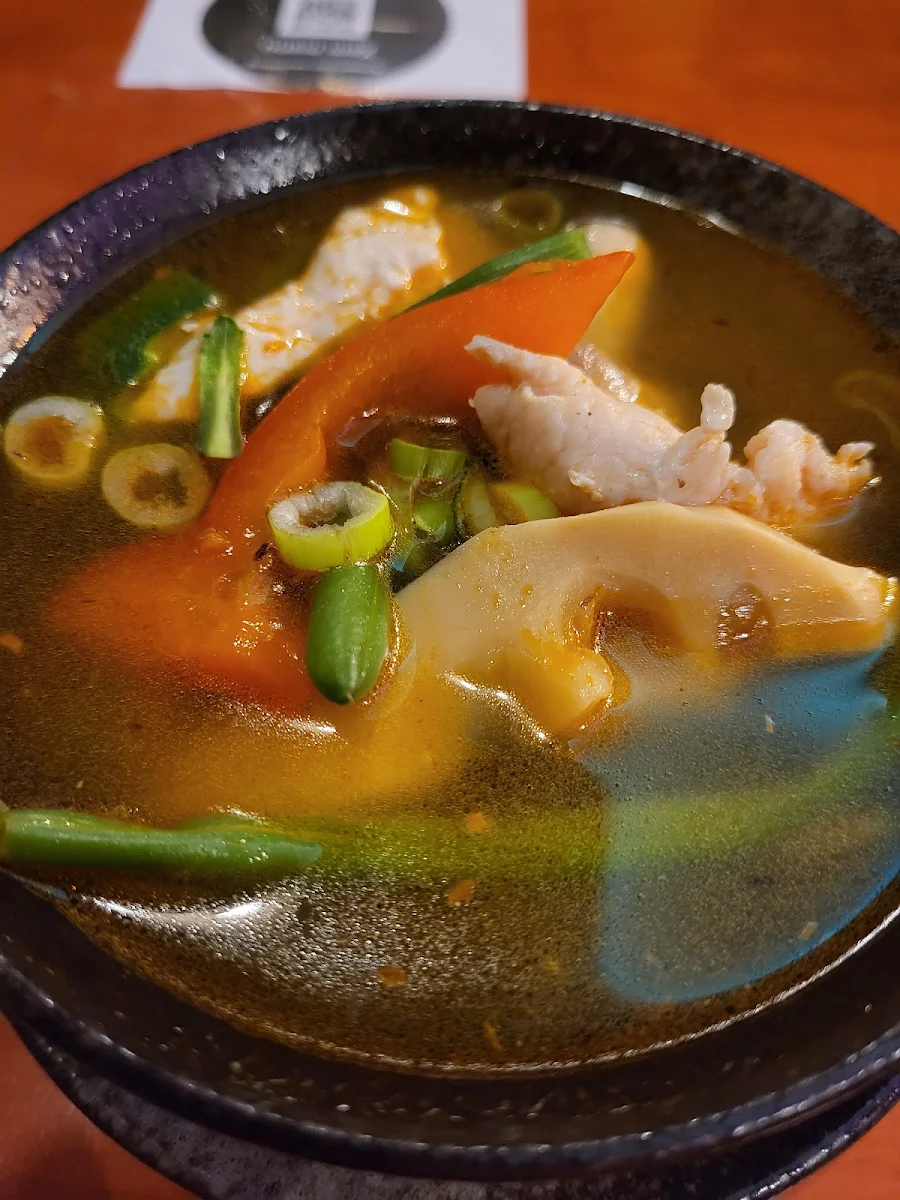 Hühnerfleischsuppe Mit Gemüse