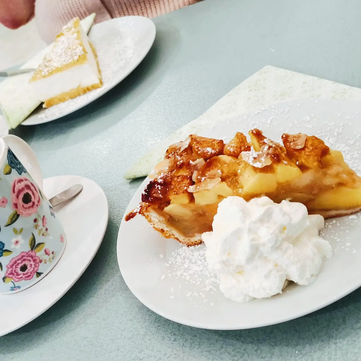 Kaffee & Kuchen