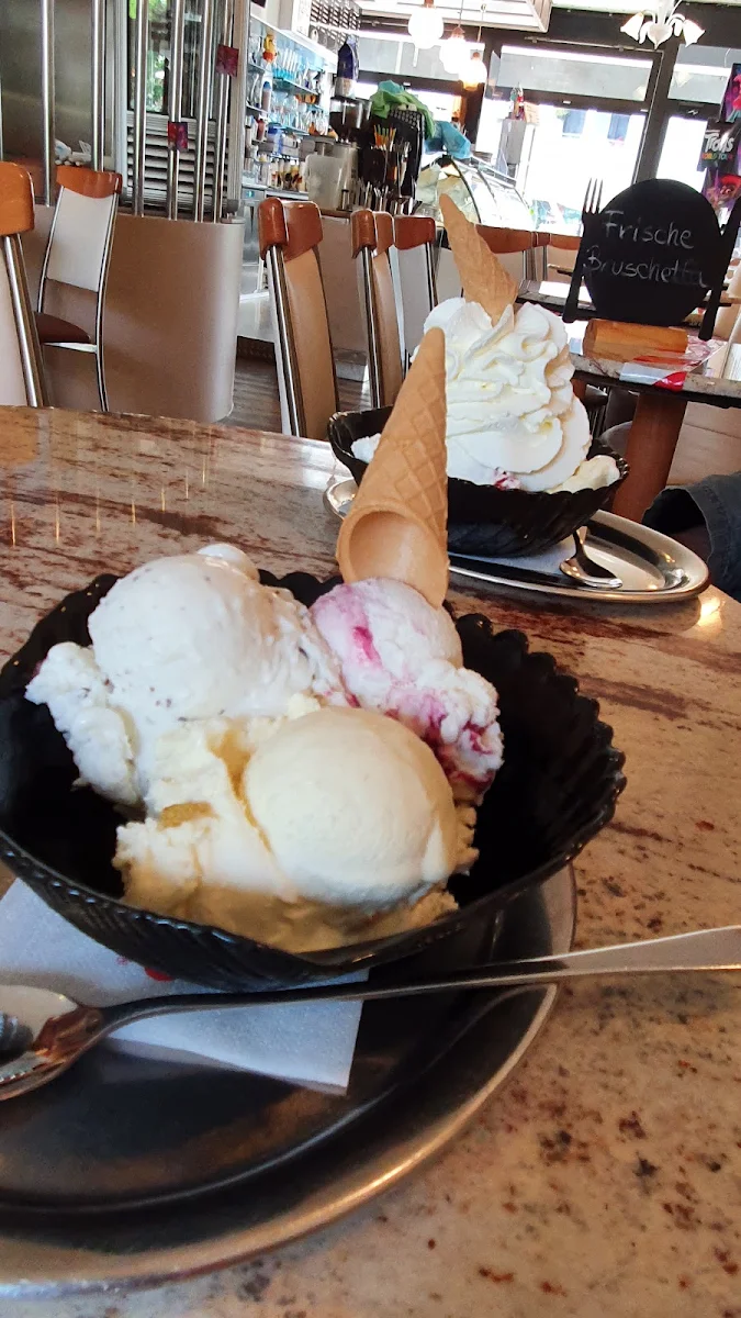 Gemischtes Eis