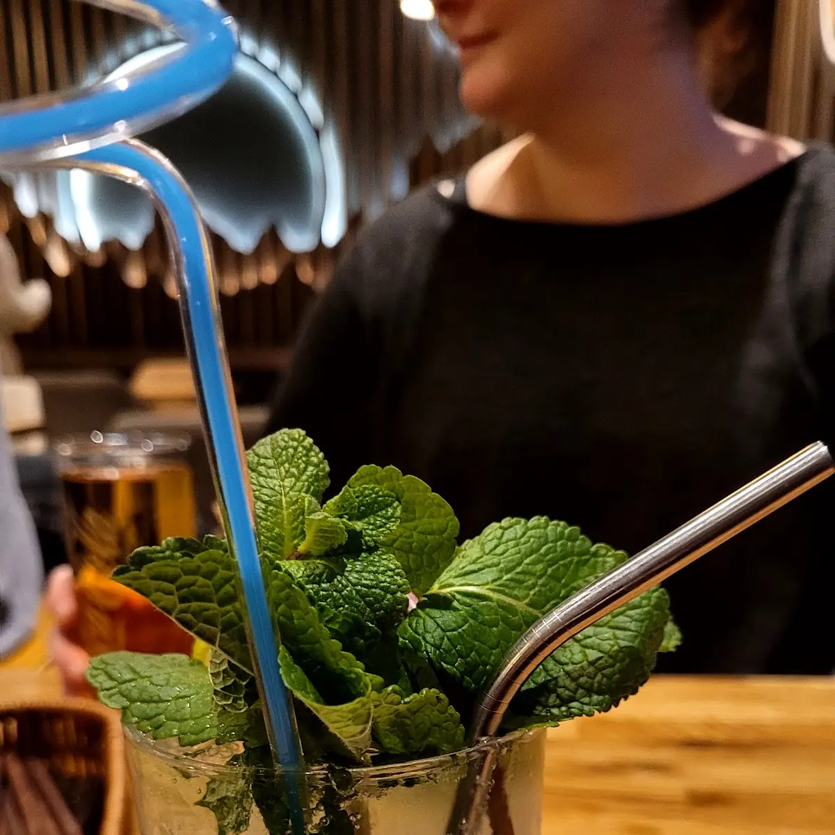 Mojito, To 1990 Restaurant