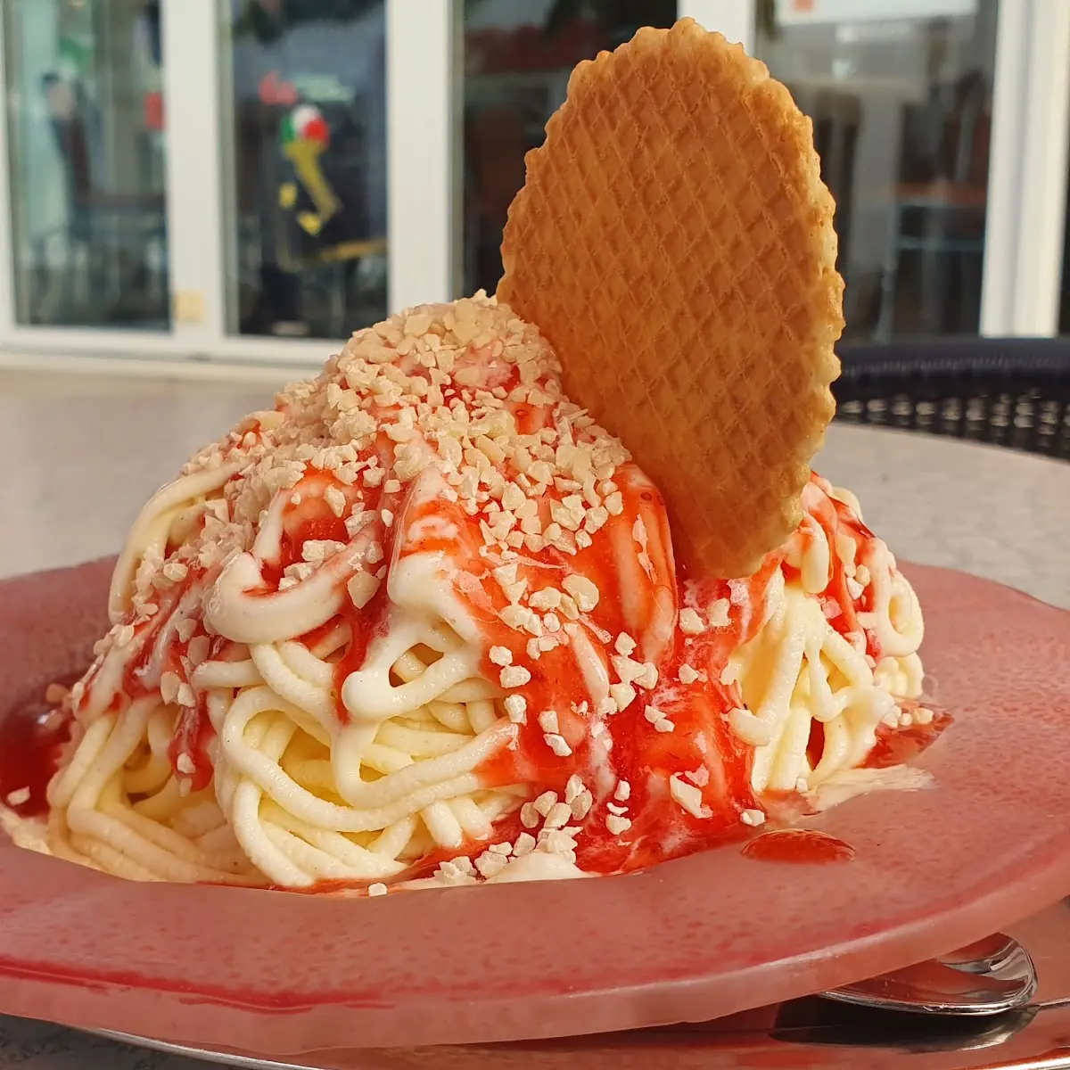 Spaghetti Eis