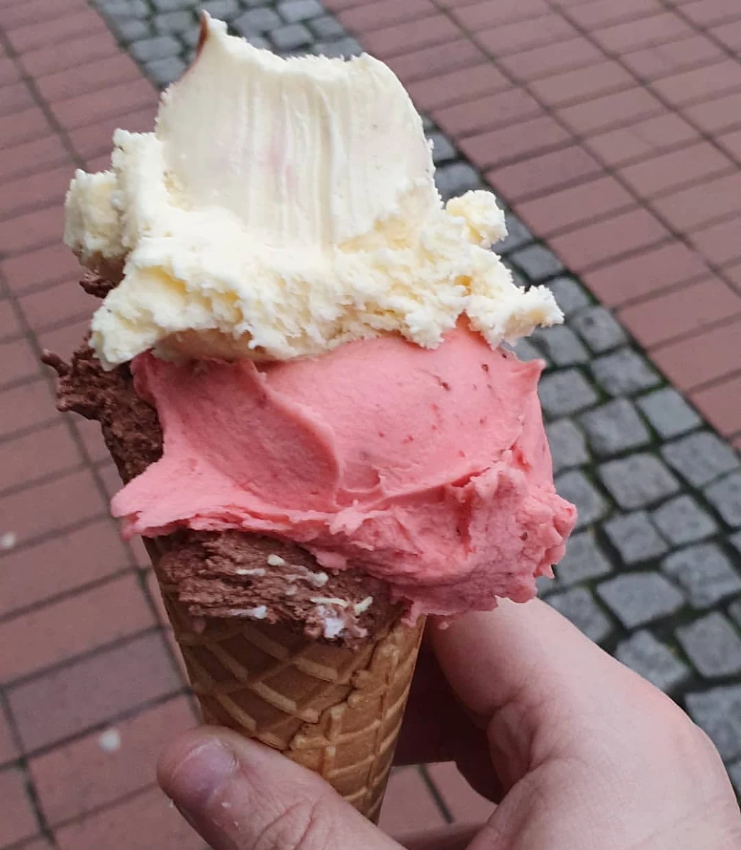 Gemischtes Eis
