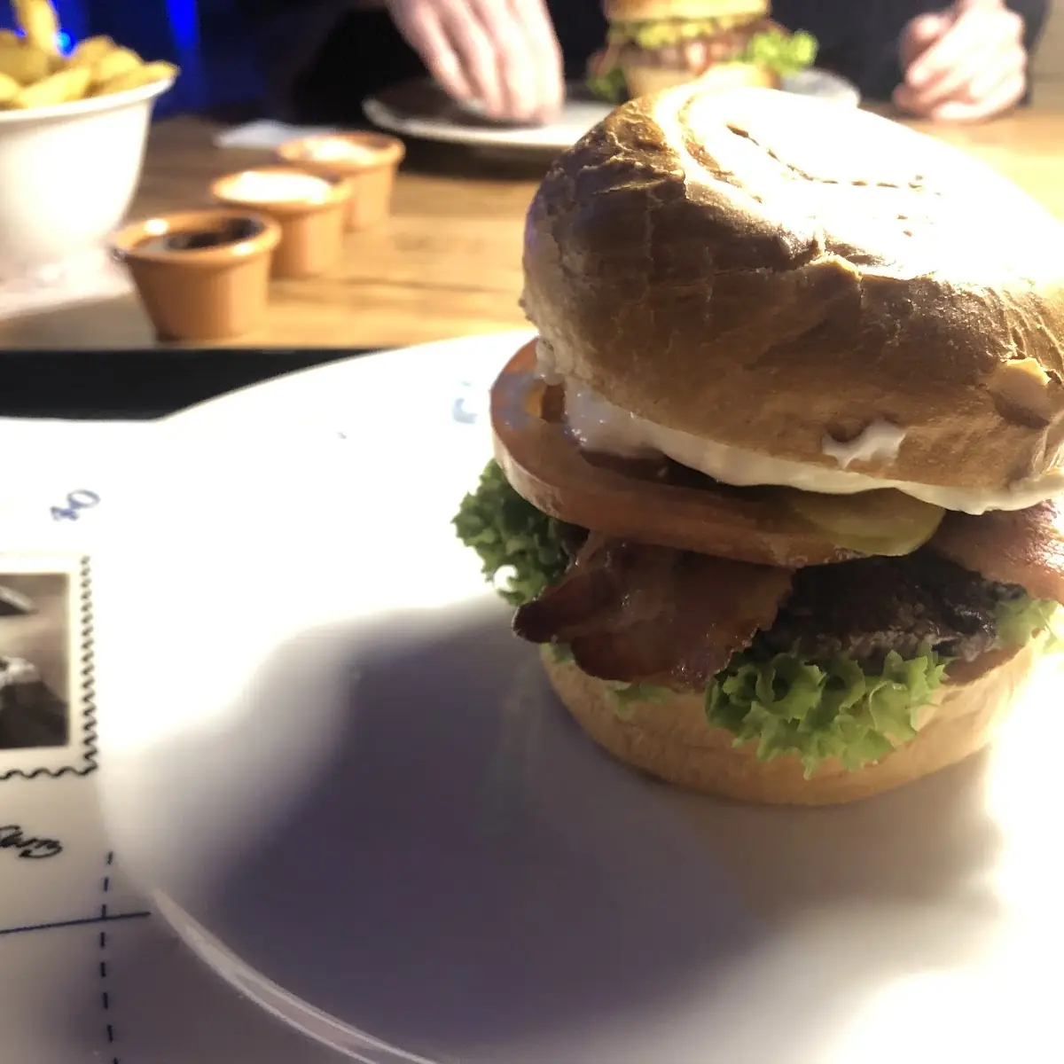Caesar Burger