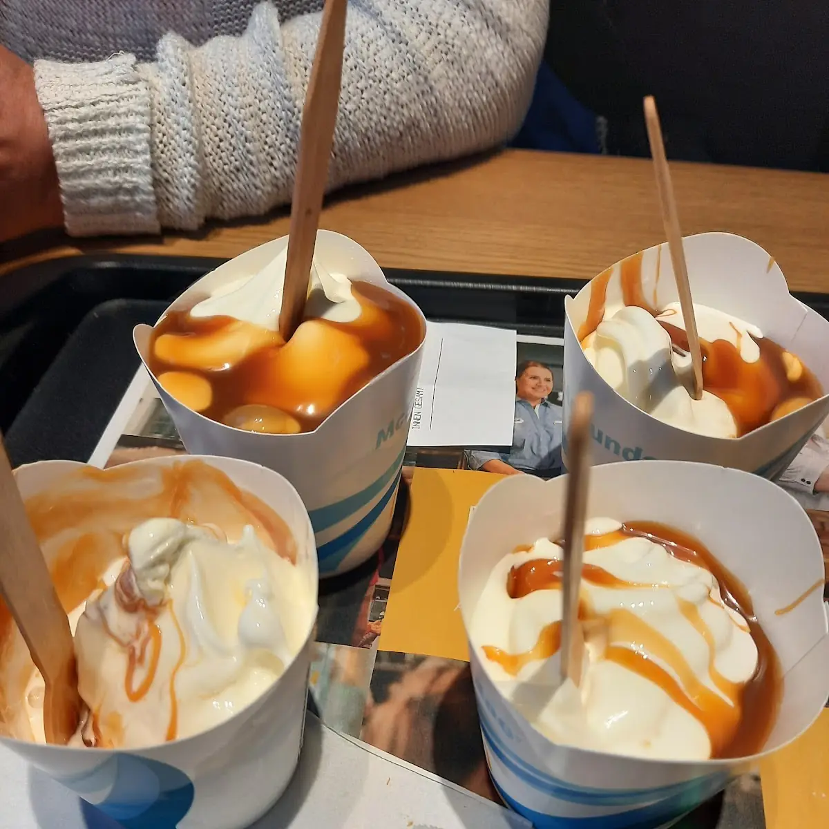 Eis Mit Karamel