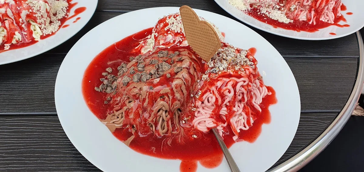 Gemischtes Spaghetti Eis