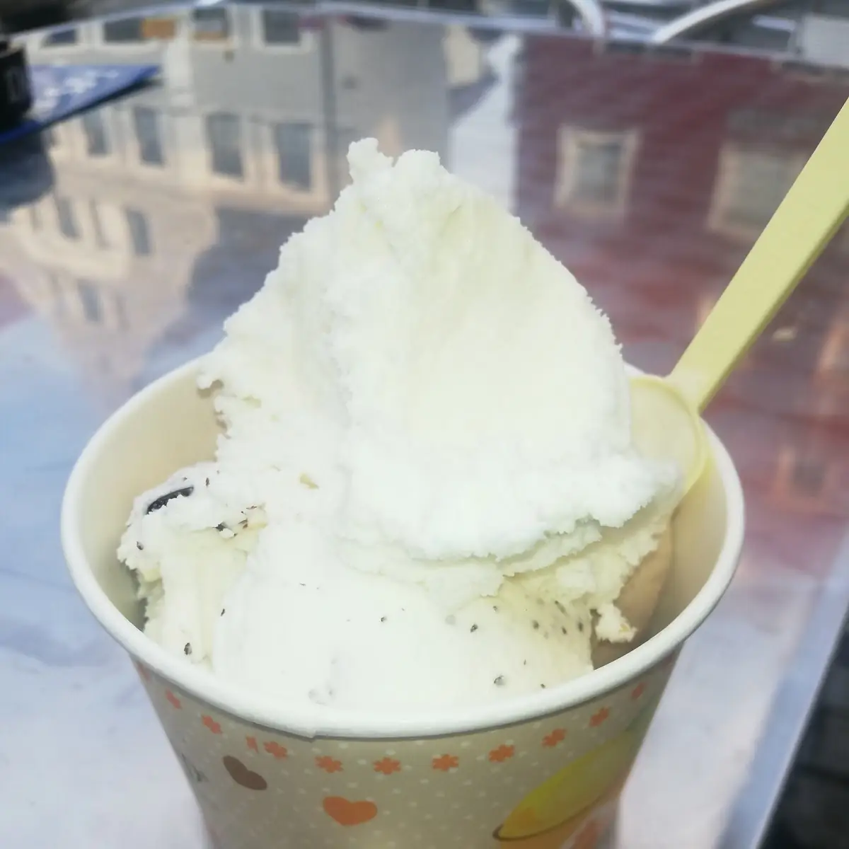 Stracciatella Eis