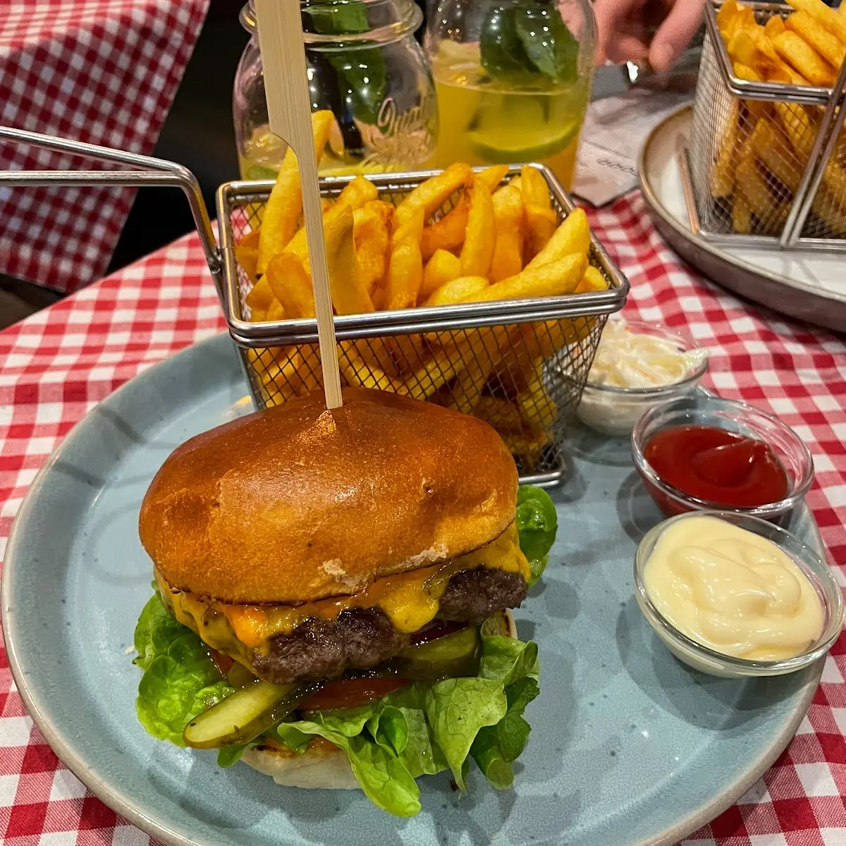 Cheeseburger