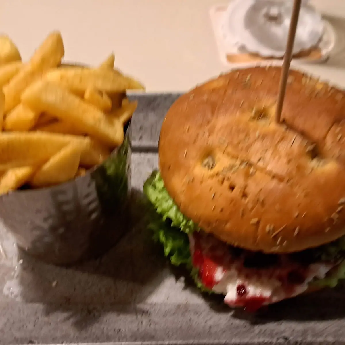 Ziegen Angus Burger