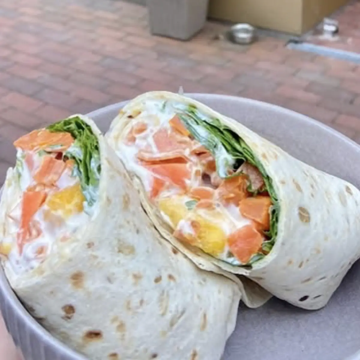 Lachs Wrap