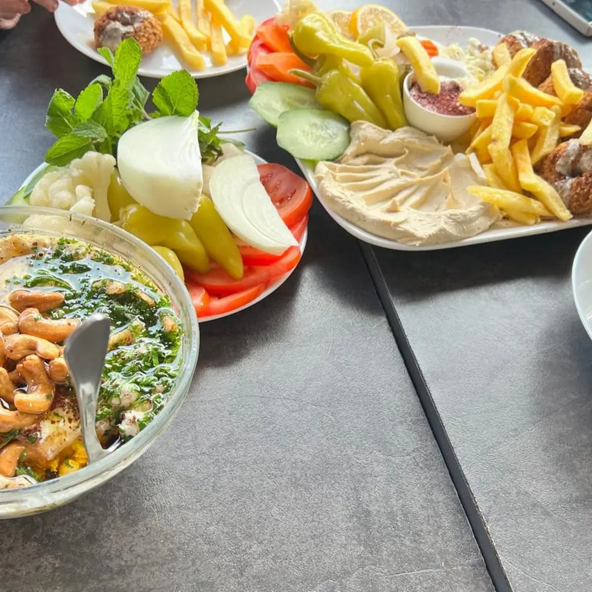 فلافل فول فتة