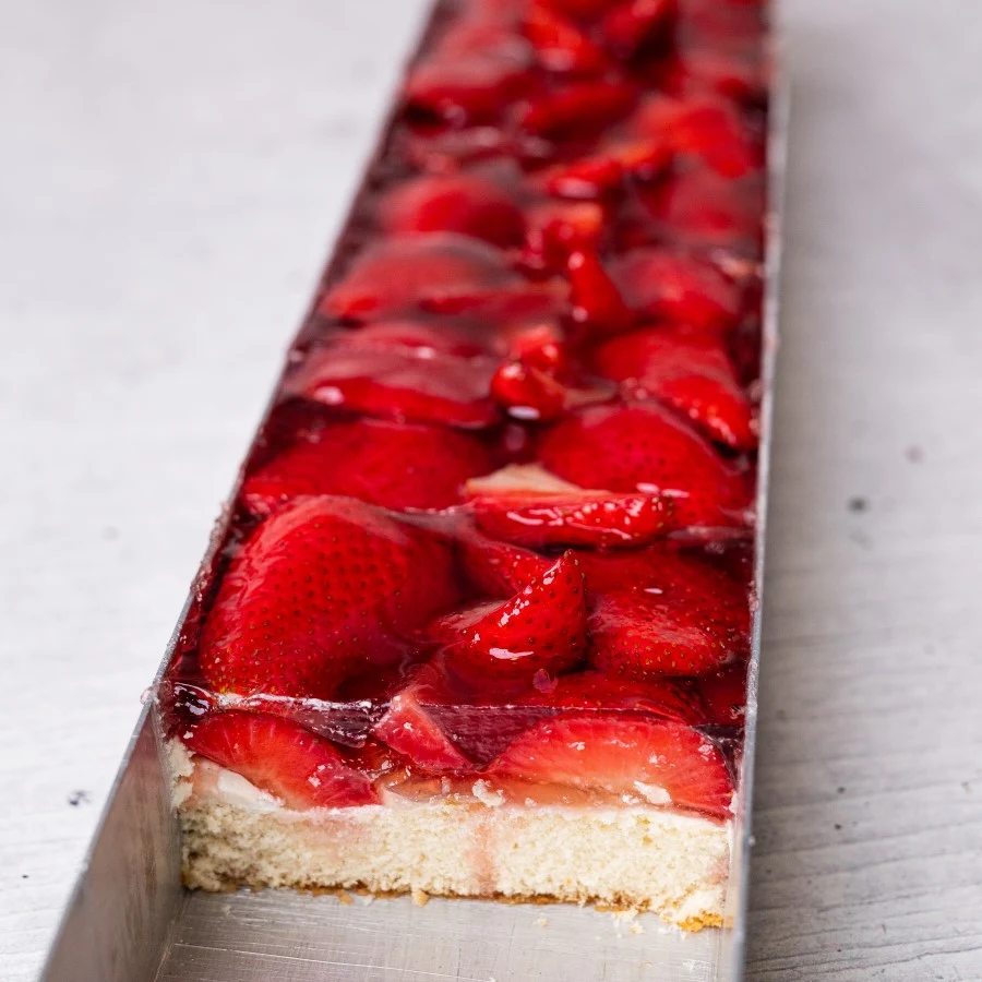 Erdbeeschnitte